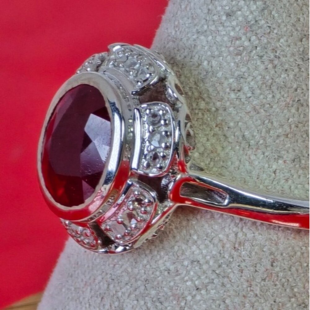 925 Sterling Silver Ring Sz 6.5 with Natural Ruby & Natural Diamonds - Picture 12 of 14